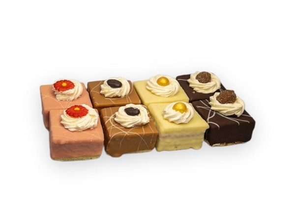 8-Petite Fours